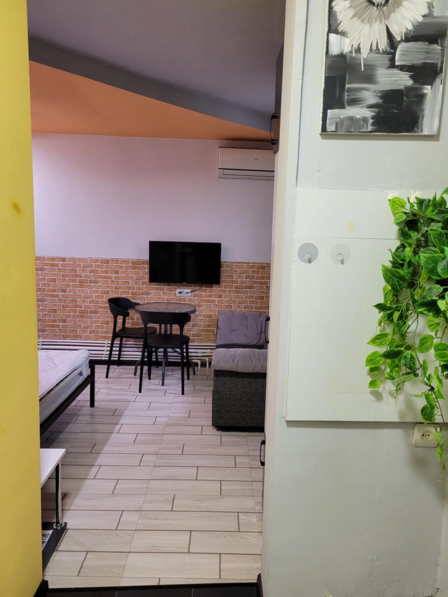 Мини Дом Целиком Около Мед Центра Астхик Hotel Yerevan Exterior photo